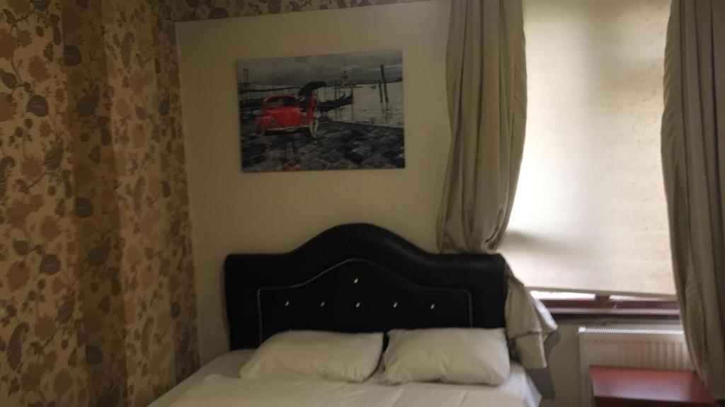 Divan Wooden Guesthouse Истанбул Екстериор снимка