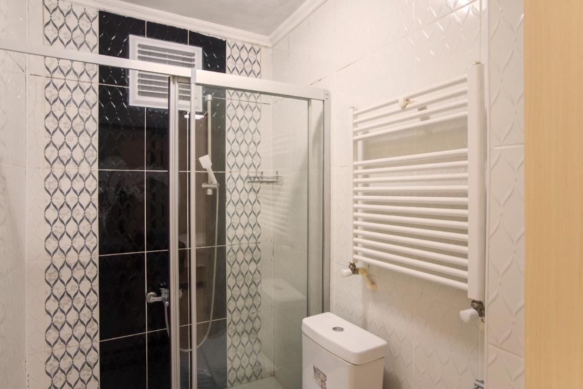 Divan Wooden Guesthouse Истанбул Екстериор снимка