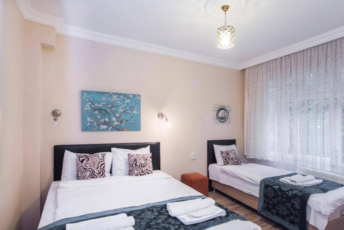 Divan Wooden Guesthouse Истанбул Екстериор снимка