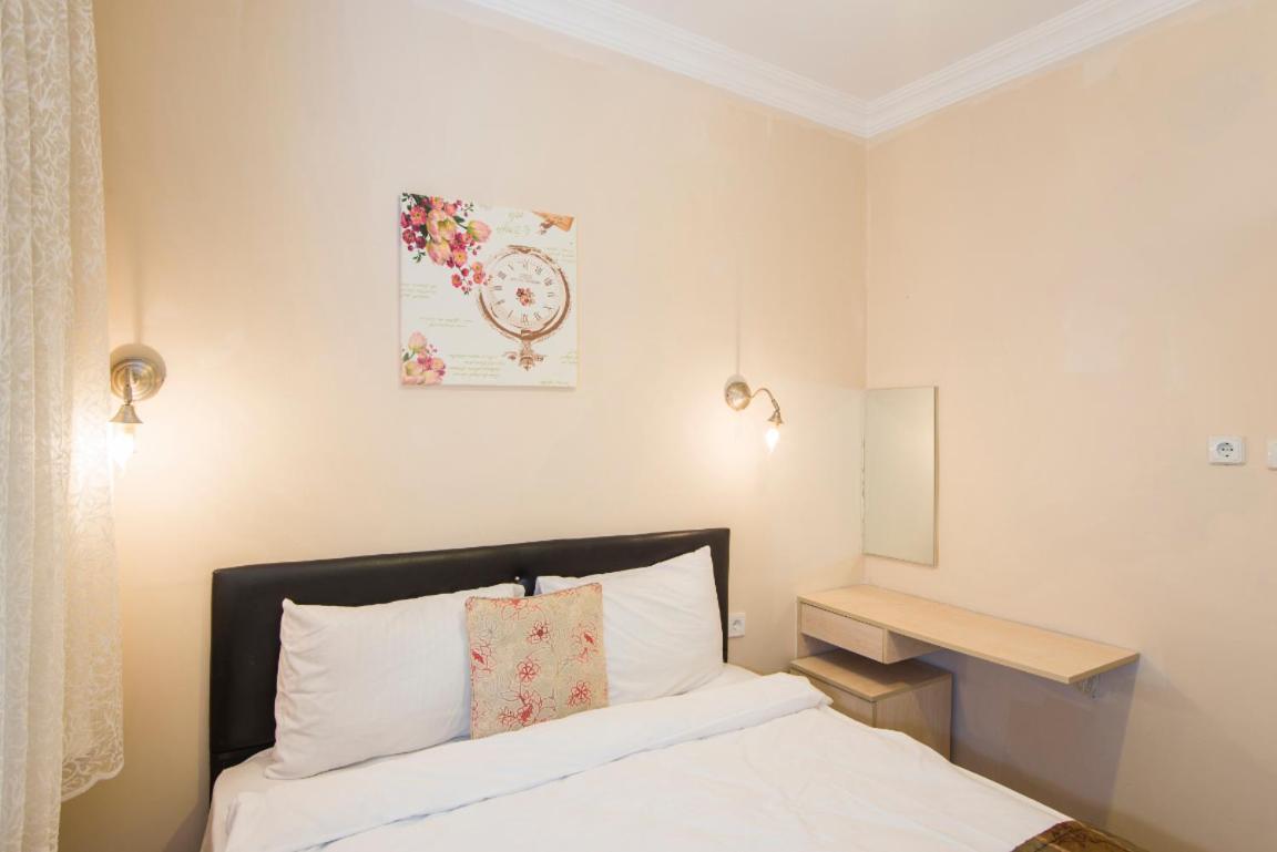 Divan Wooden Guesthouse Истанбул Екстериор снимка