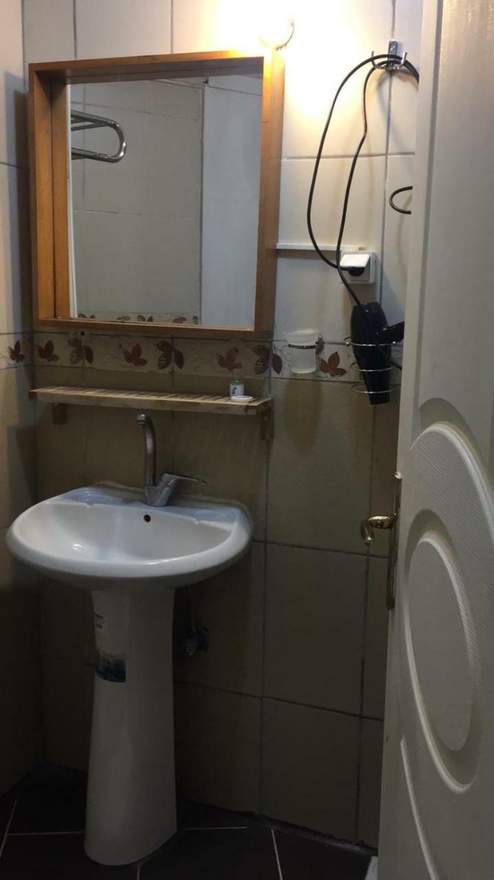 Divan Wooden Guesthouse Истанбул Екстериор снимка